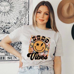Good Vibes Smiley Graphic Tee